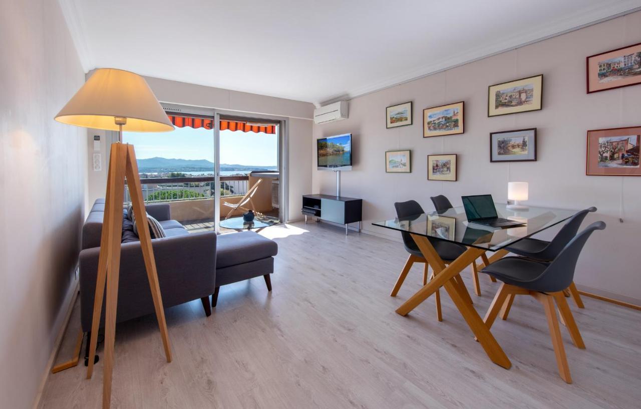 Le Cadet - Vue Panoramique Ville Et Baie De Sanary Sur Mer, Parking & Terrasse - 2 A 4 Pers Luaran gambar